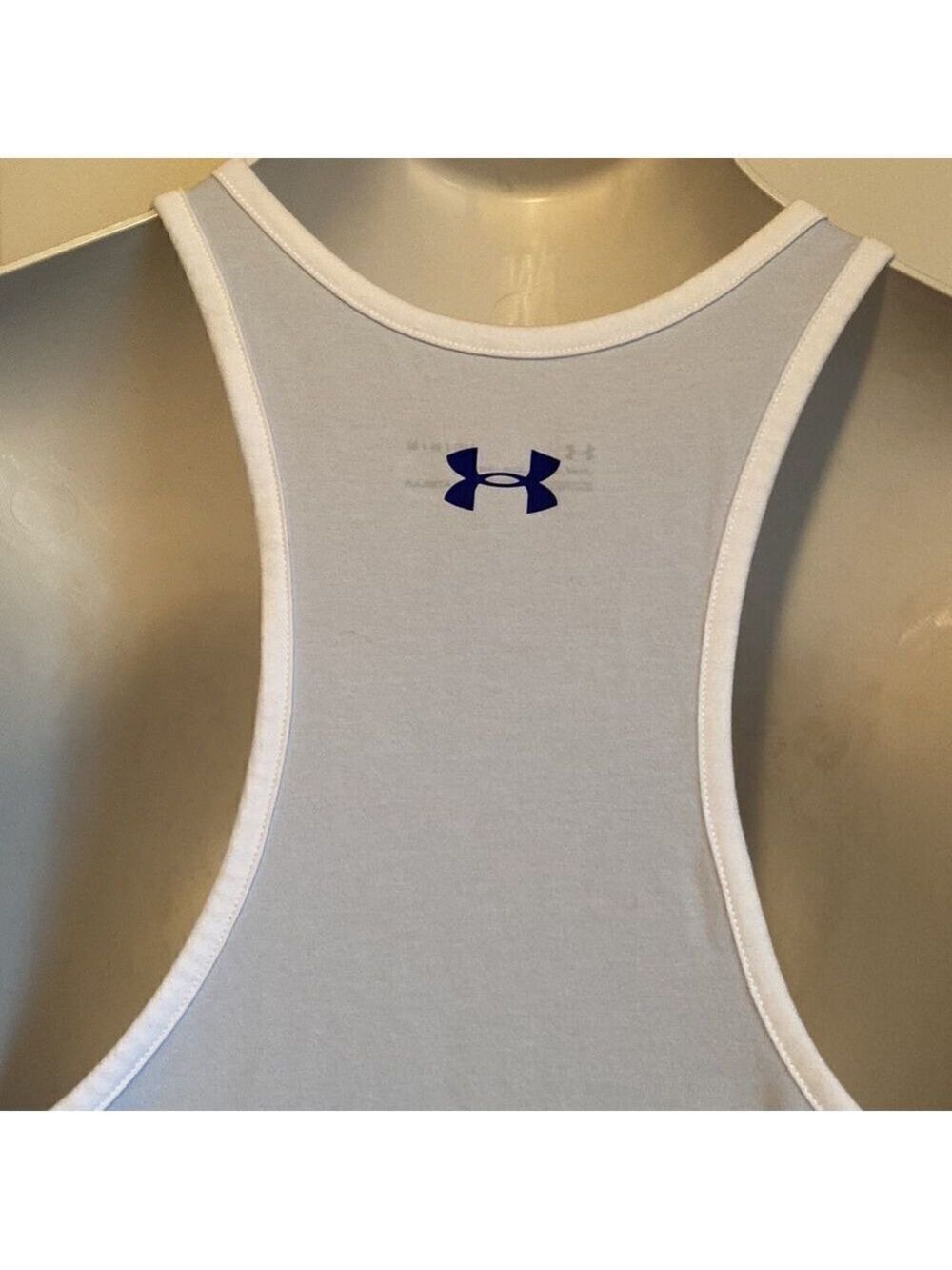 Under Armour tank - Picture 4 of 5